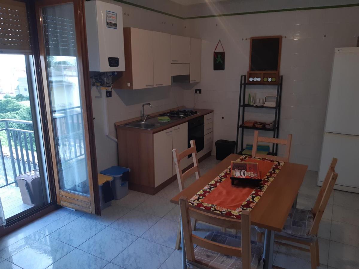 Residenza Caserta Sud - Appartamento con giardino Exterior foto
