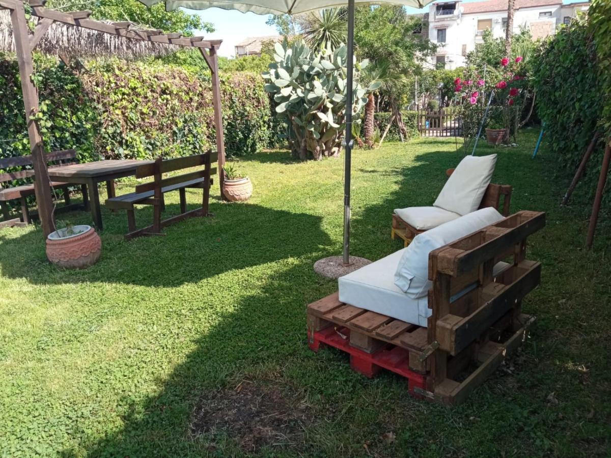 Residenza Caserta Sud - Appartamento con giardino Exterior foto