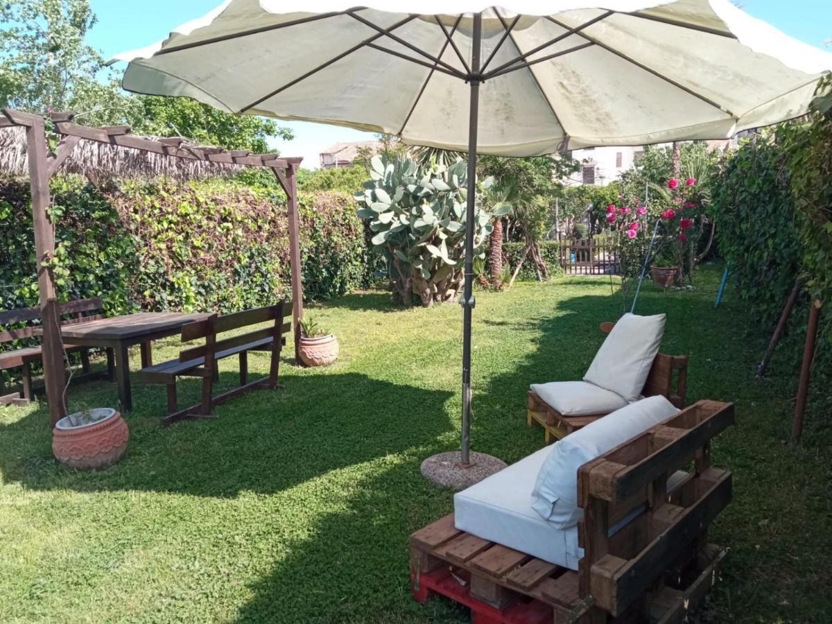 Residenza Caserta Sud - Appartamento con giardino Exterior foto