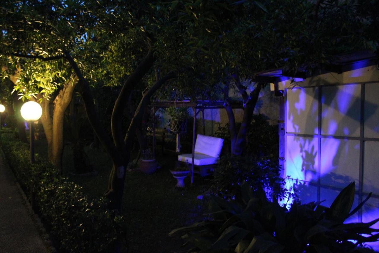 Residenza Caserta Sud - Appartamento con giardino Exterior foto