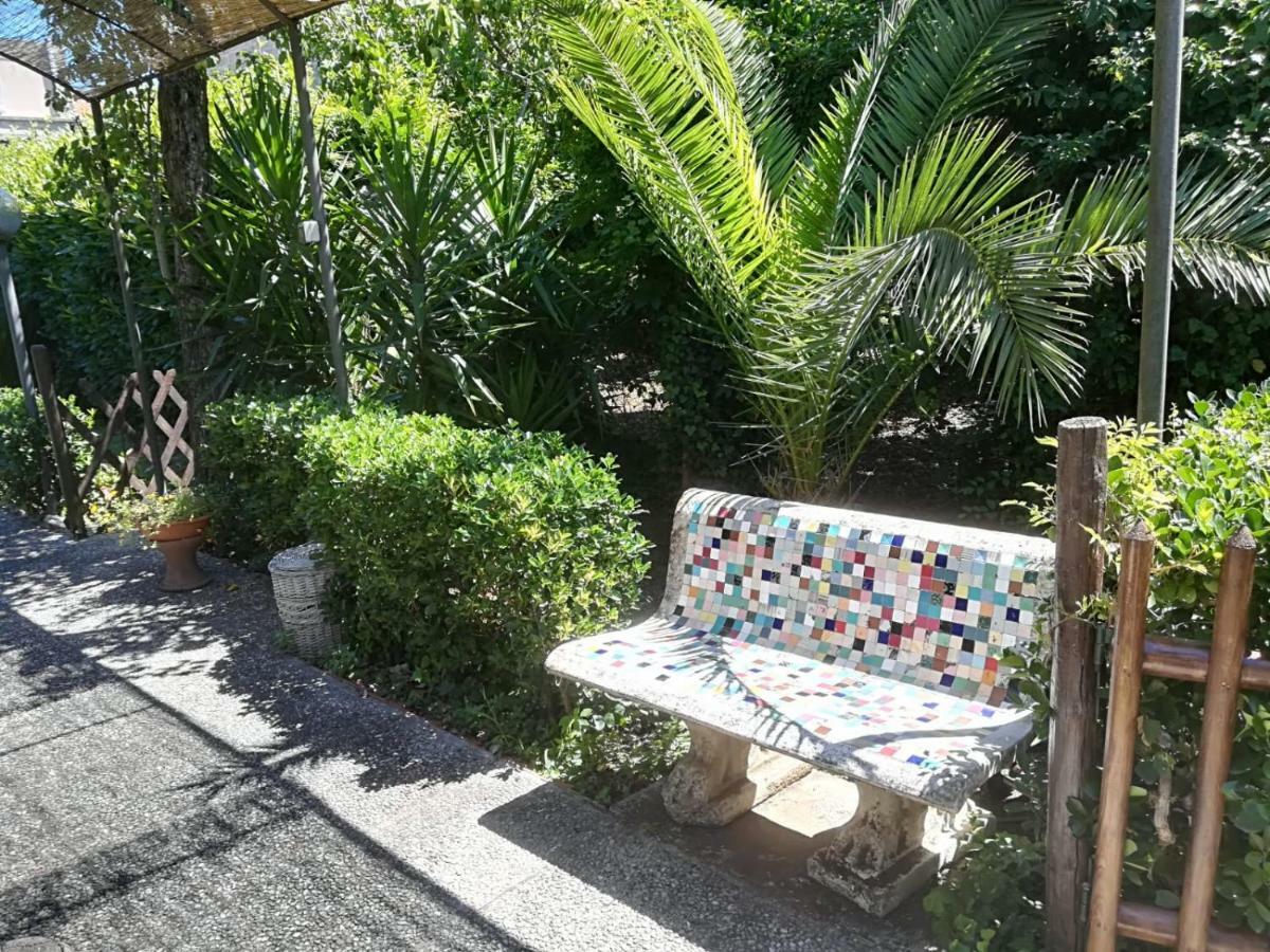 Residenza Caserta Sud - Appartamento con giardino Exterior foto